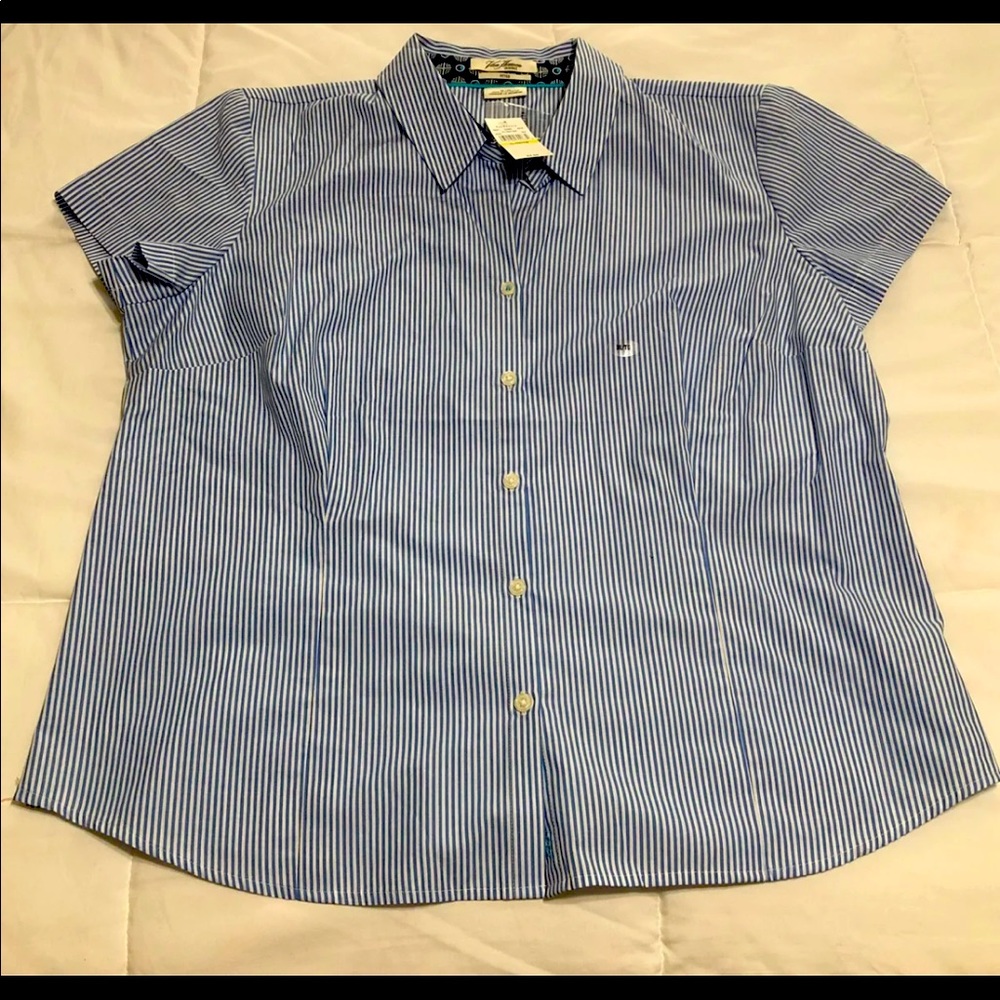 Van Heusen Short sleeve collared button down striped shirt NWT